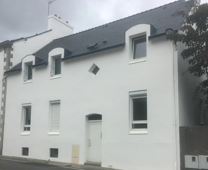 Indigo Peinture Peintre Decorateur A Lorient Dans Le Morbihan 56 Iravalement De Facade1